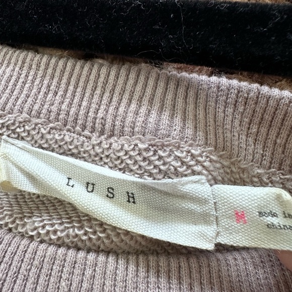 Ruffled Off-Shoulder Top in Mauve - Picture 3 of 5